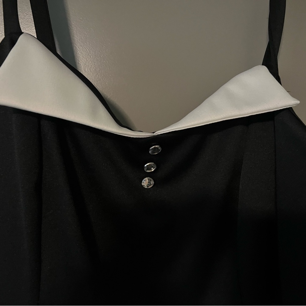 Black torrid dress, size 18.  New. - Picture 6 of 8